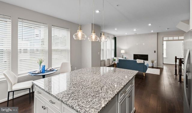1314 HAWK HOLLOW DR, Crofton, MD 21114