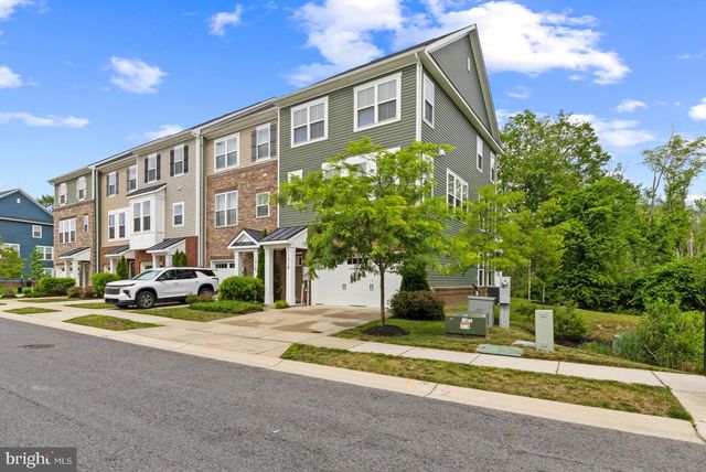 1314 HAWK HOLLOW DR, Crofton, MD 21114