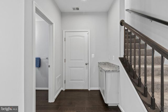 1314 HAWK HOLLOW DR, Crofton, MD 21114