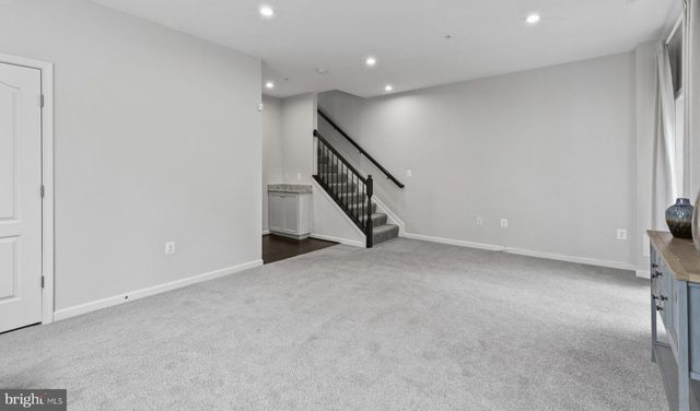 1314 HAWK HOLLOW DR, Crofton, MD 21114