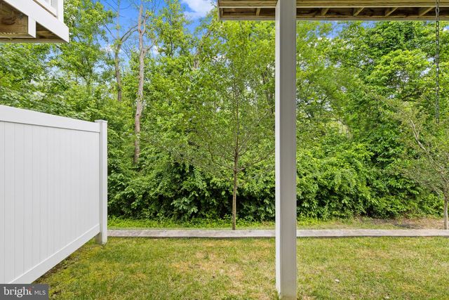 1314 HAWK HOLLOW DR, Crofton, MD 21114