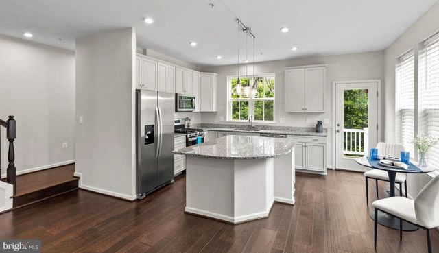 1314 HAWK HOLLOW DR, Crofton, MD 21114