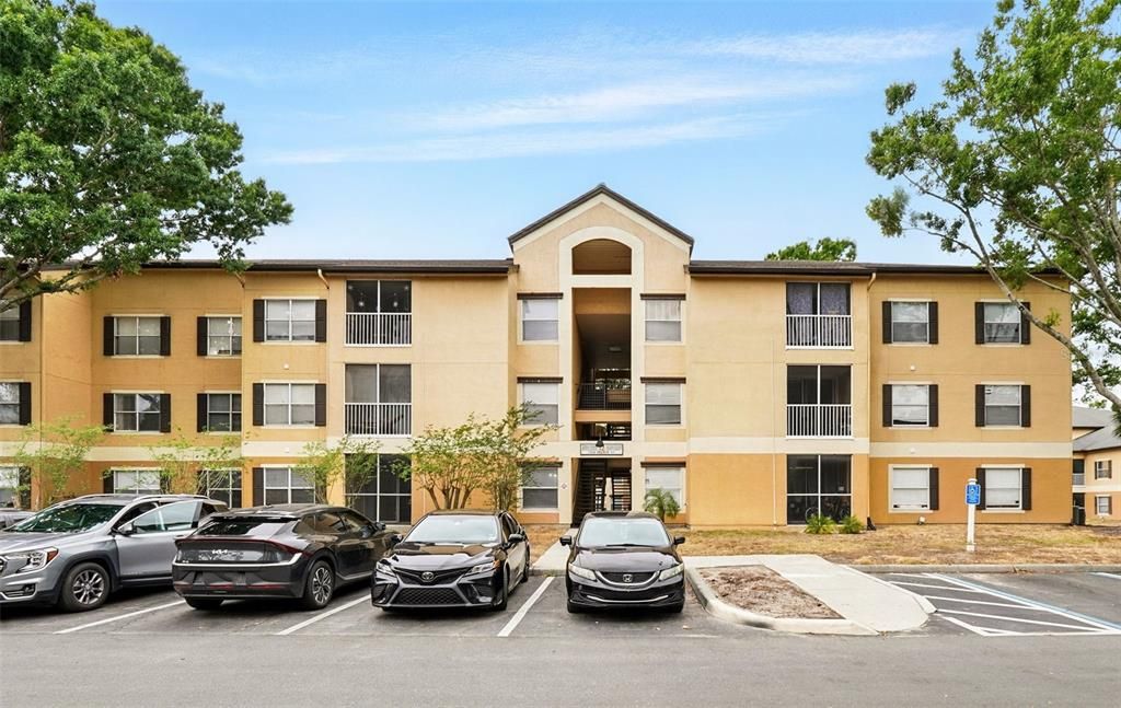 Image 1 of property listing at 7524 SEURAT STREET 12105, Orlando, FL 32819