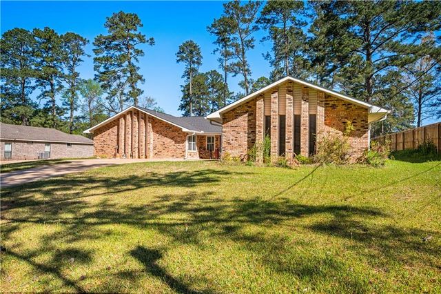 115 AGNES Lane, Pineville, LA 71360