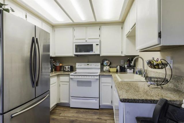 12650 Lakeshore Dr 160, Lakeside, CA 92040