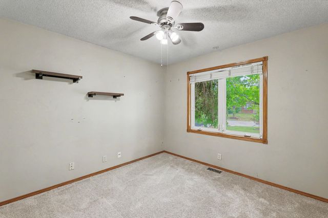 1775 S Tara Falls Ct, Wichita, KS 67207