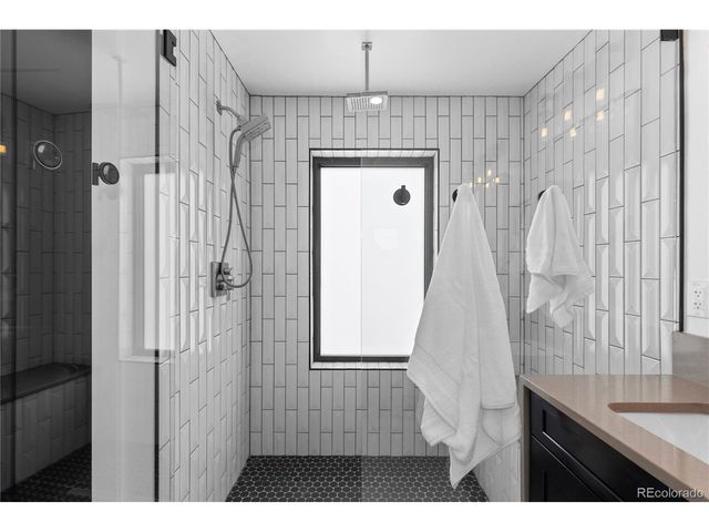 1655 Wolff St, Denver, CO 80204