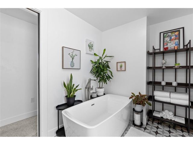 1655 Wolff St, Denver, CO 80204