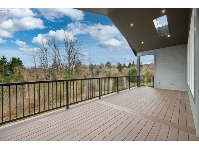 1864 Sw Dickinson Ln, Portland, OR 97219