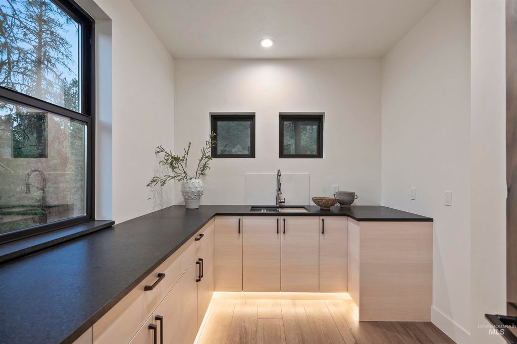 17 Madelyn Ct, Garden Valley, ID 83622 photo 25