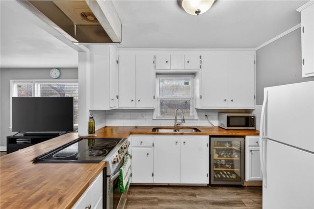 6003 Noorledge Avenue, Kansas City, MO 64123