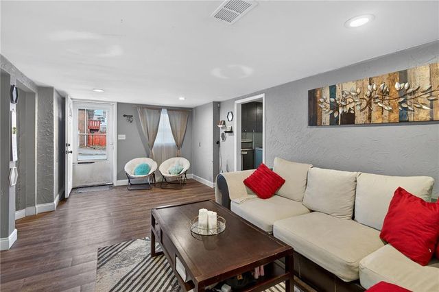 6003 Noorledge Avenue, Kansas City, MO 64123