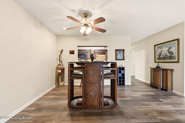 6515 Marina Dr, Prospect, KY 40059