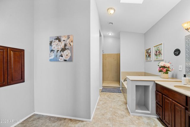 6634 N 176TH Avenue, Waddell, AZ 85355