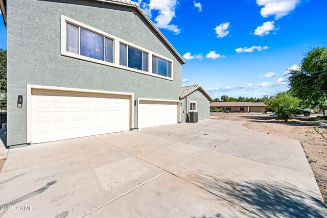6634 N 176TH Avenue, Waddell, AZ 85355