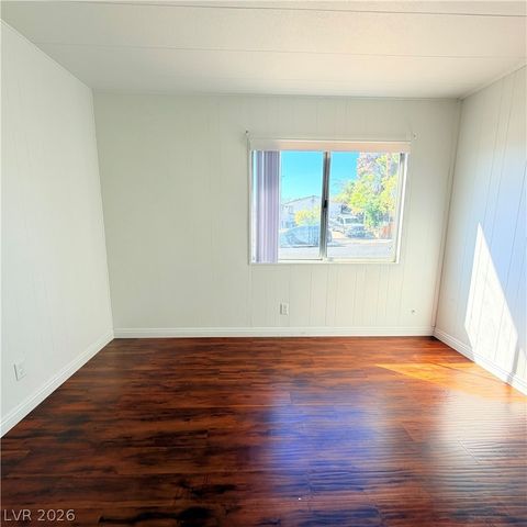 4670 Hildago Way, Las Vegas, NV 89121