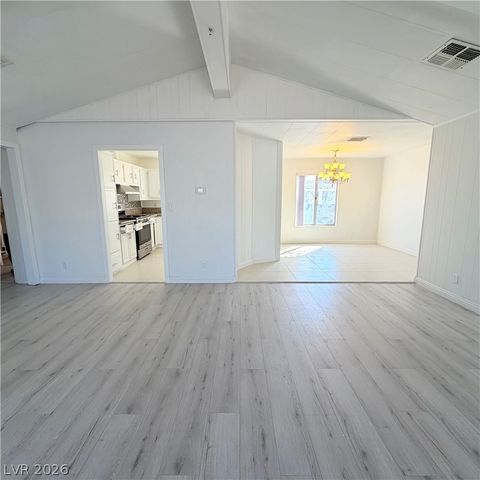 4670 Hildago Way, Las Vegas, NV 89121