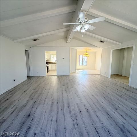 4670 Hildago Way, Las Vegas, NV 89121