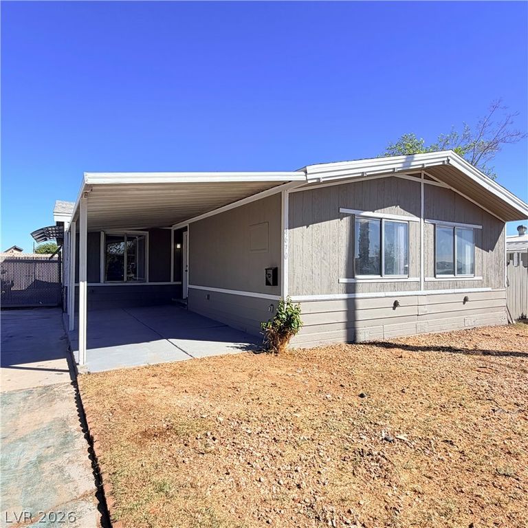 4670 Hildago Way, Las Vegas, NV 89121 — photo 2