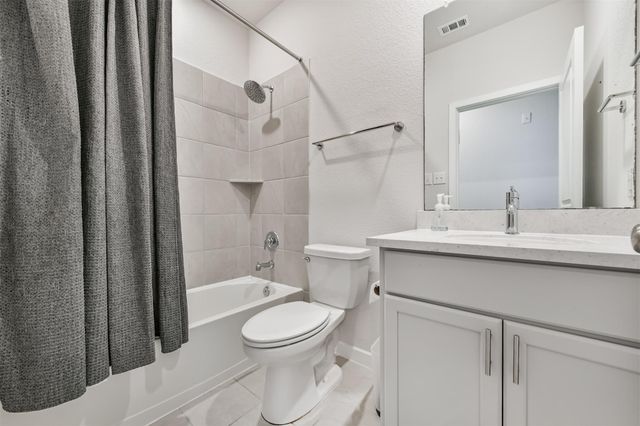 370 Weimer Lagoon Road, La Porte, TX 77571