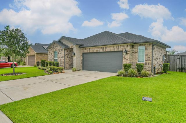 370 Weimer Lagoon Road, La Porte, TX 77571