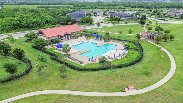 370 Weimer Lagoon Road, La Porte, TX 77571
