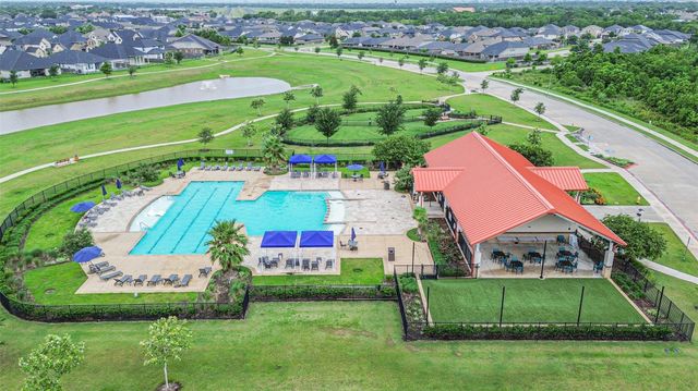 370 Weimer Lagoon Road, La Porte, TX 77571