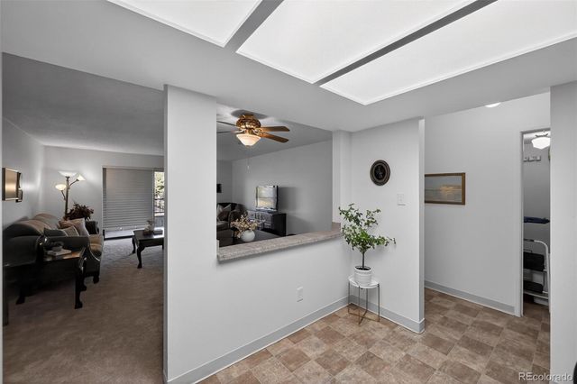 2868 S Heather Gardens Way 103, Aurora, CO 80014