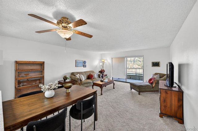 2868 S Heather Gardens Way 103, Aurora, CO 80014