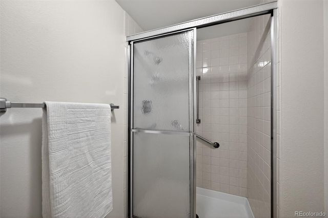 2868 S Heather Gardens Way 103, Aurora, CO 80014