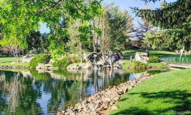 2868 S Heather Gardens Way 103, Aurora, CO 80014
