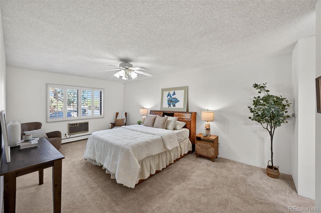 2868 S Heather Gardens Way 103, Aurora, CO 80014