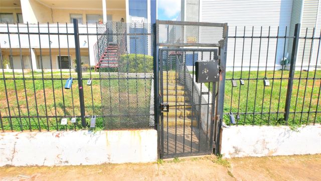 781 Country Place Drive 1061, Houston, TX 77079