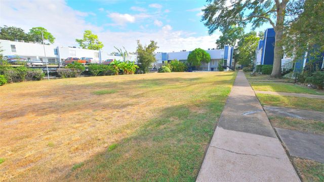 781 Country Place Drive 1061, Houston, TX 77079