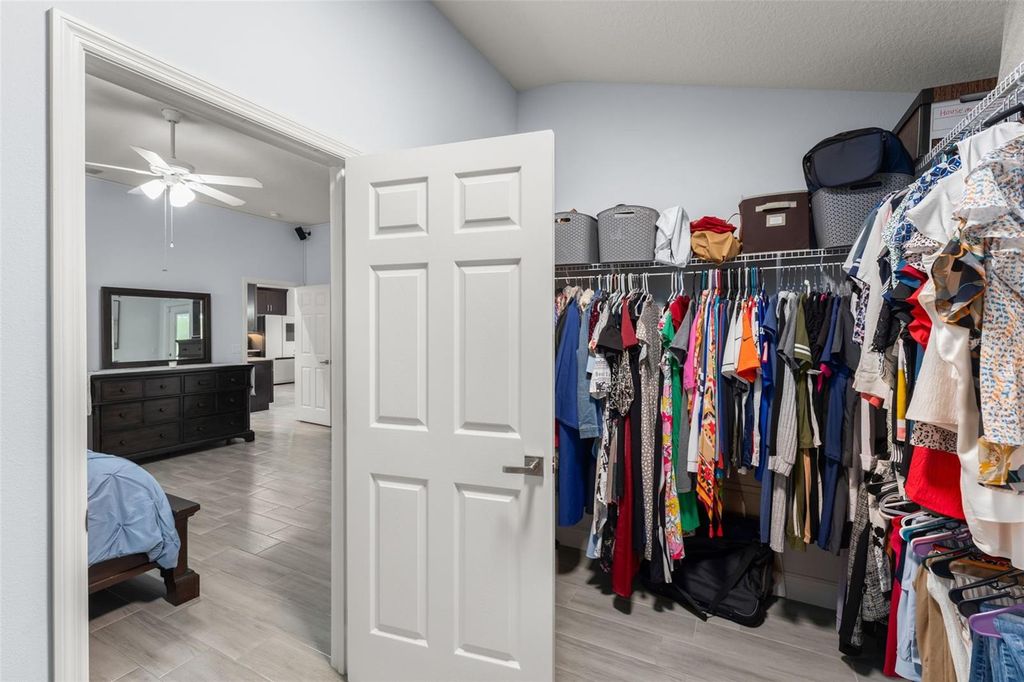 Image 26 of property listing at 18826 REYNOLDS PARKWAY, Orlando, FL 32833