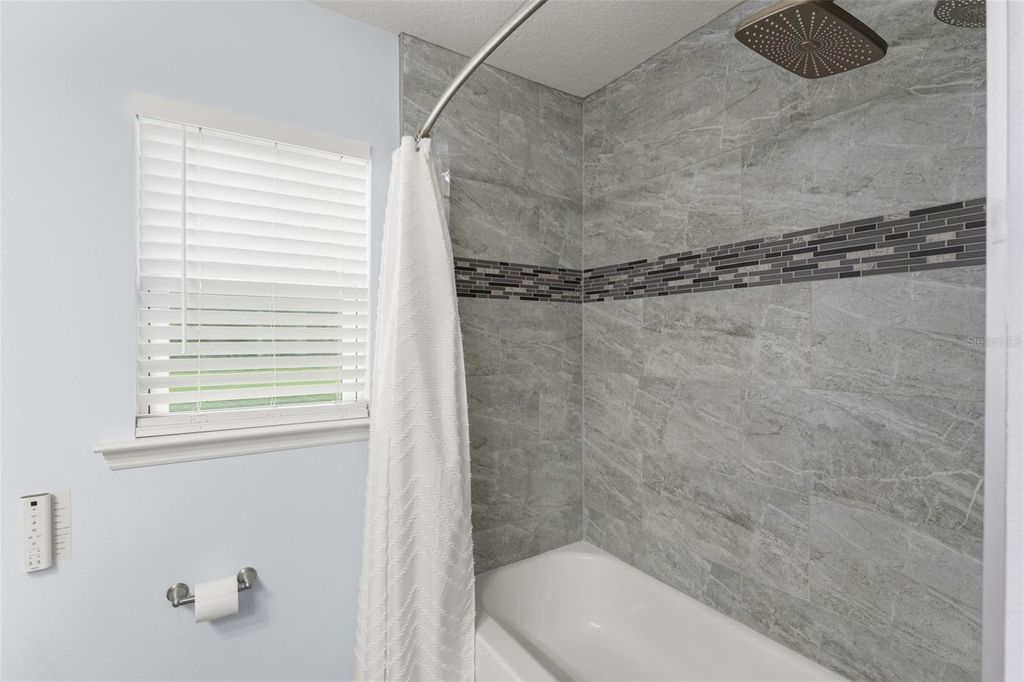 Image 36 of property listing at 18826 REYNOLDS PARKWAY, Orlando, FL 32833