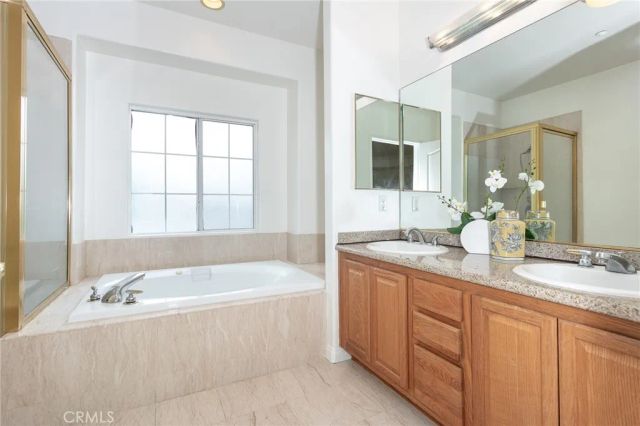 141 California Street H, Arcadia, CA 91006