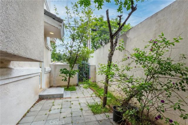 141 California Street H, Arcadia, CA 91006