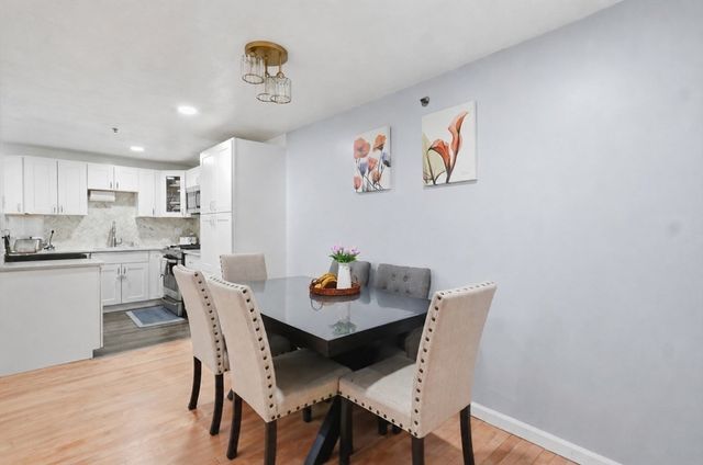 175 Littleton Road A2, Chelmsford, MA 01824