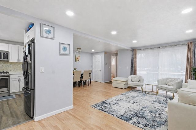175 Littleton Road A2, Chelmsford, MA 01824