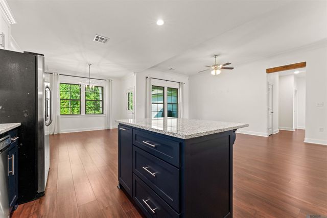 12664 Brown Rd, Denham Springs, LA 70726