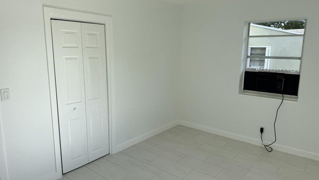 2745 Funston Street, Hollywood, FL 33020