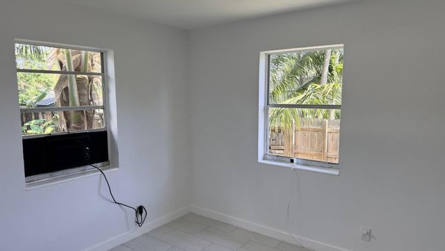 2745 Funston Street, Hollywood, FL 33020