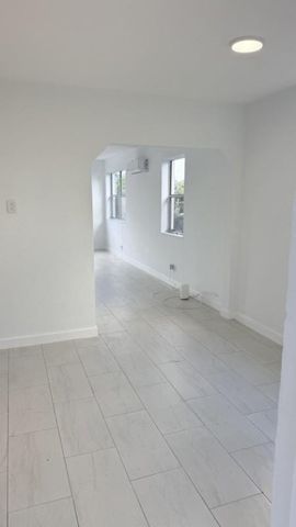 2745 Funston Street, Hollywood, FL 33020