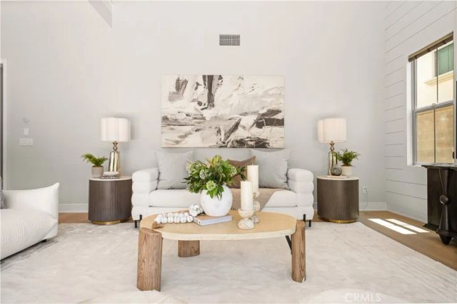 105 Yellow Iris, Irvine, CA 92618