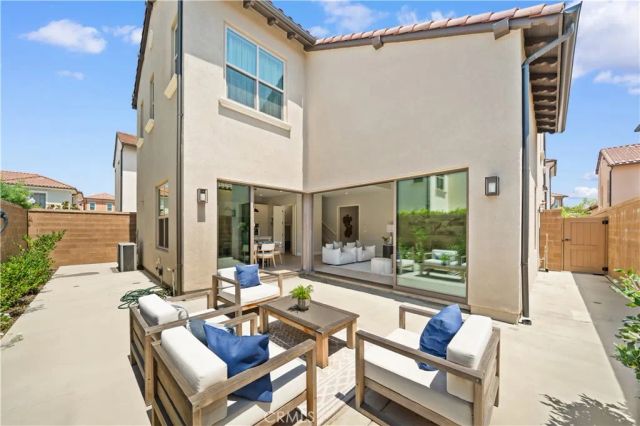 105 Yellow Iris, Irvine, CA 92618