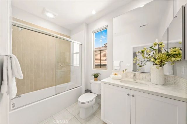 105 Yellow Iris, Irvine, CA 92618