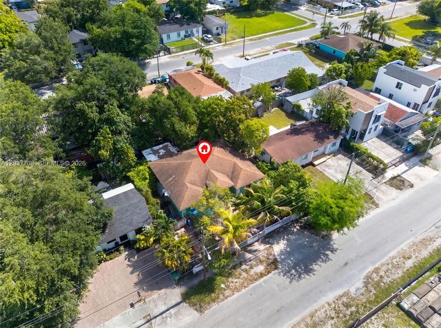 3039 NW 43rd Ter, Miami, FL 33142
