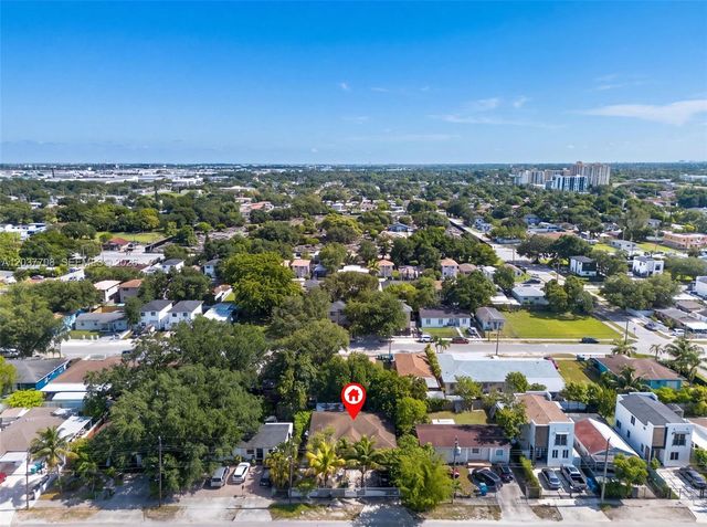 3039 NW 43rd Ter, Miami, FL 33142