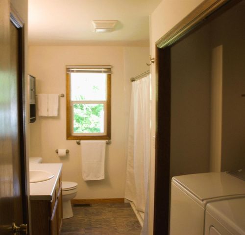 1321 E Road One Road, Edgerton, WI 53534